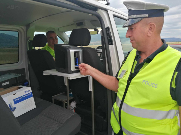 КАТ-Пътна Полиция Проверки с DrugTest5000